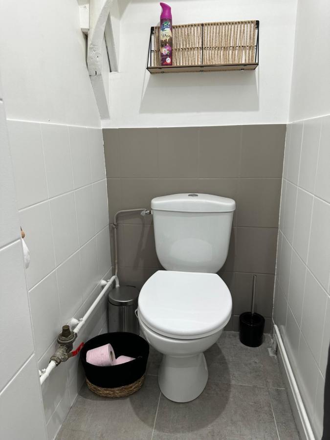 Appartement Avec Terrasse Au Puy Le Puy-en-Velay ภายนอก รูปภาพ