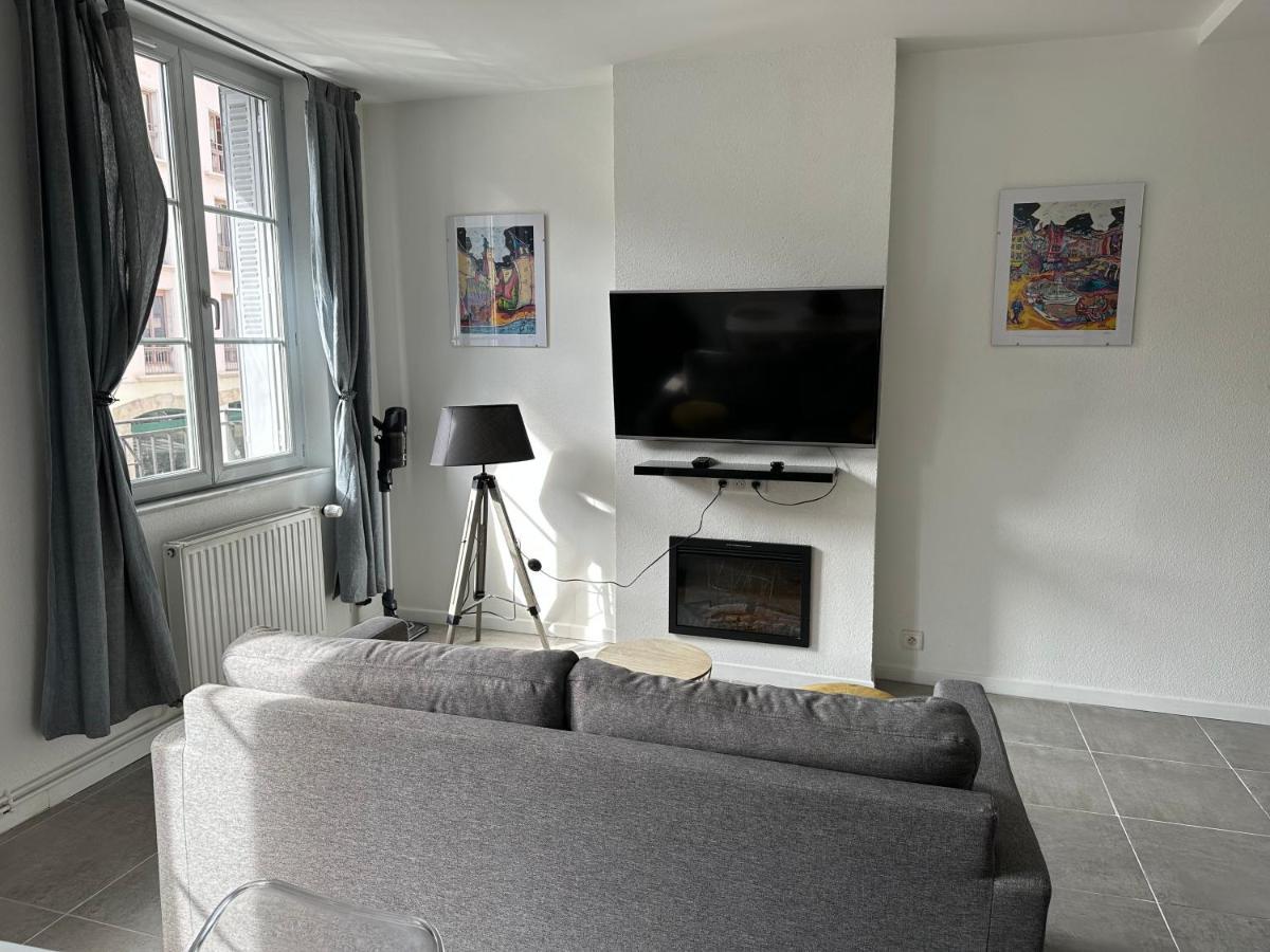 Appartement Avec Terrasse Au Puy Le Puy-en-Velay ภายนอก รูปภาพ