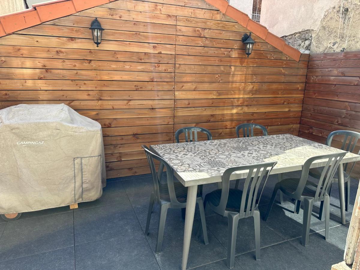 Appartement Avec Terrasse Au Puy Le Puy-en-Velay ภายนอก รูปภาพ
